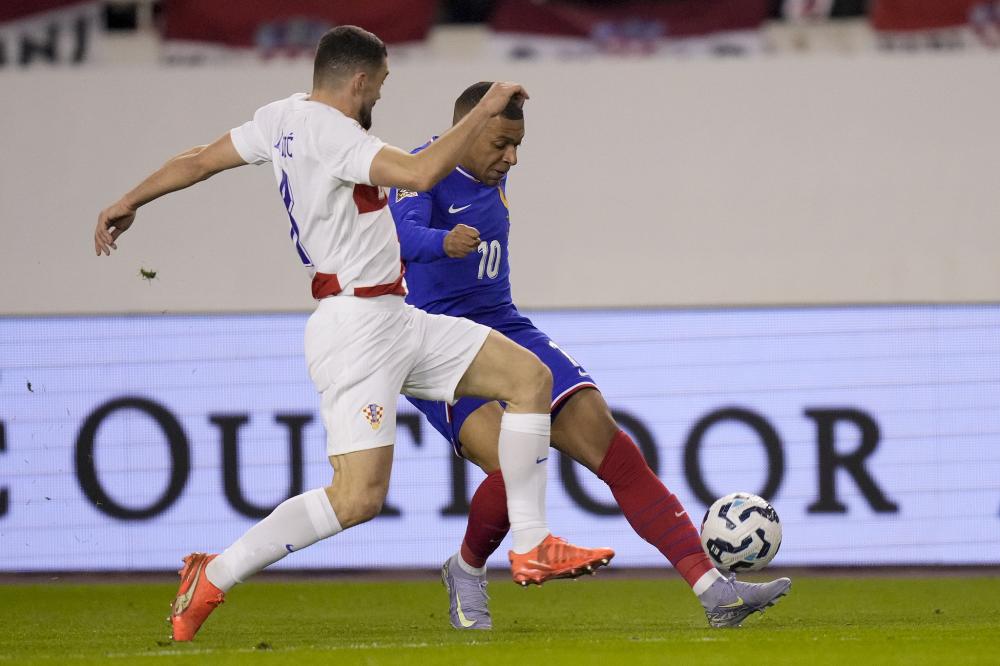 经纪人谈格纳布里：他感觉非常自在，也正在享受这段时间