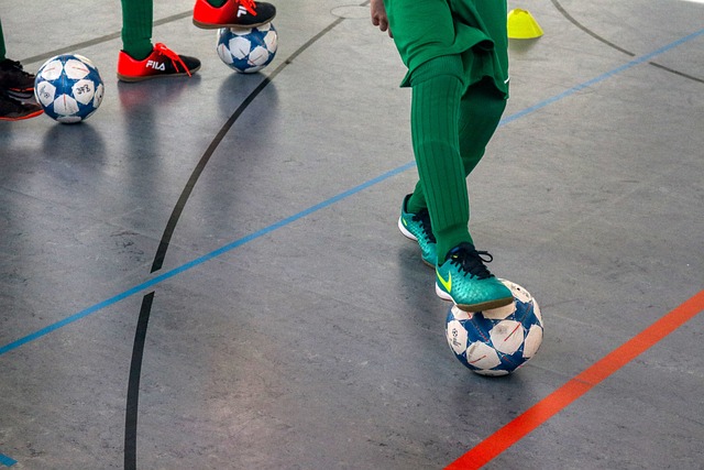 克雷桑在中超表现突出，国安亚冠奖金或成关键，球队需重视中场深度。